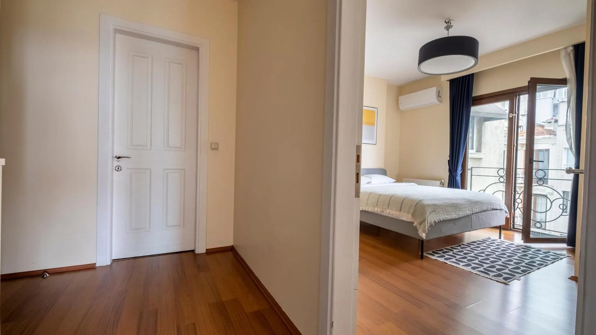 شقة Bosphorus View - Central Location - 3 Bedrooms - 2 Bathrooms اسطنبول تركيا