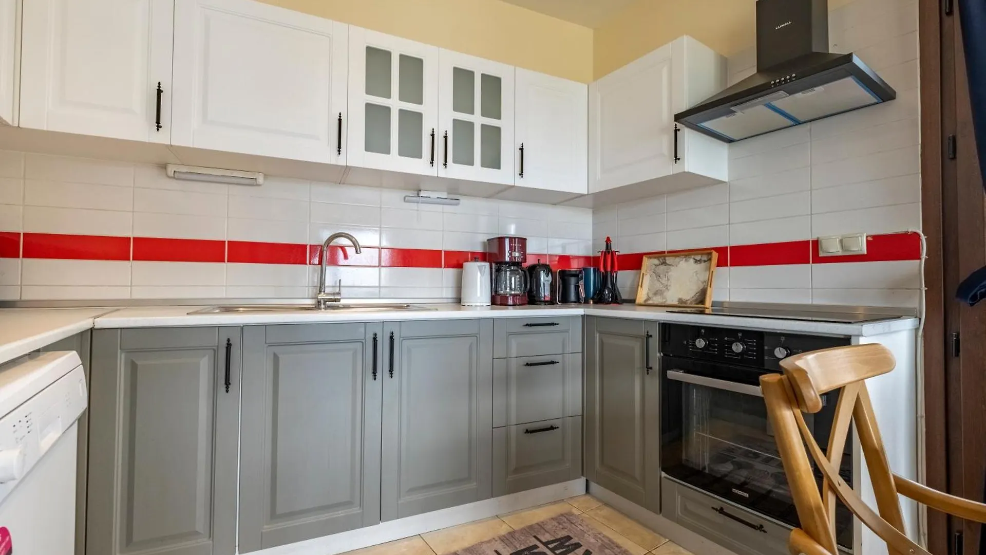 شقة Bosphorus View - Central Location - 3 Bedrooms - 2 Bathrooms اسطنبول